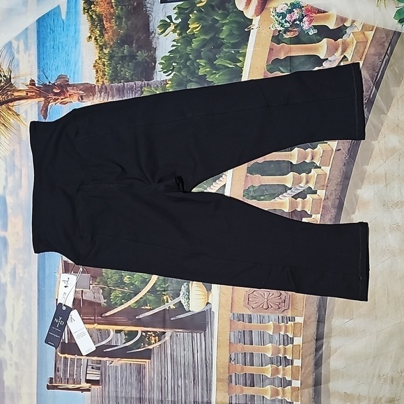 Nydj Black Capri Pants Leggings Size XS NWT - Picture 6 of 6